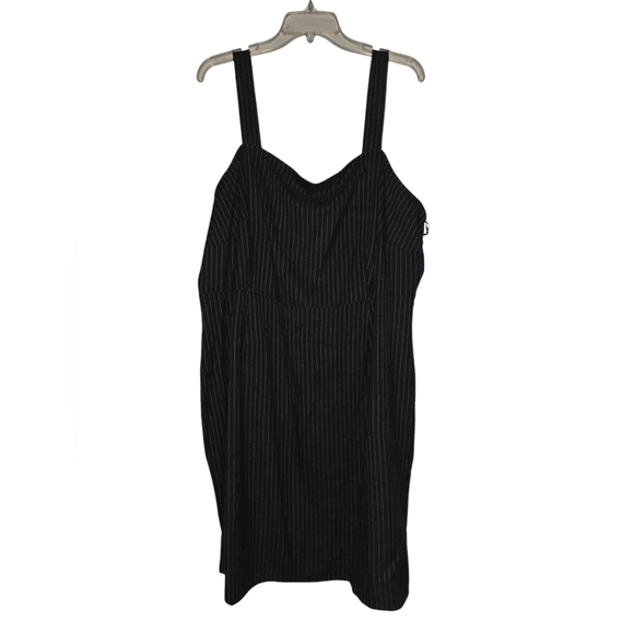 Women's Ava And Viv, Size 2x,Black Striped Dress, NWT!! - Picture 2 of 4